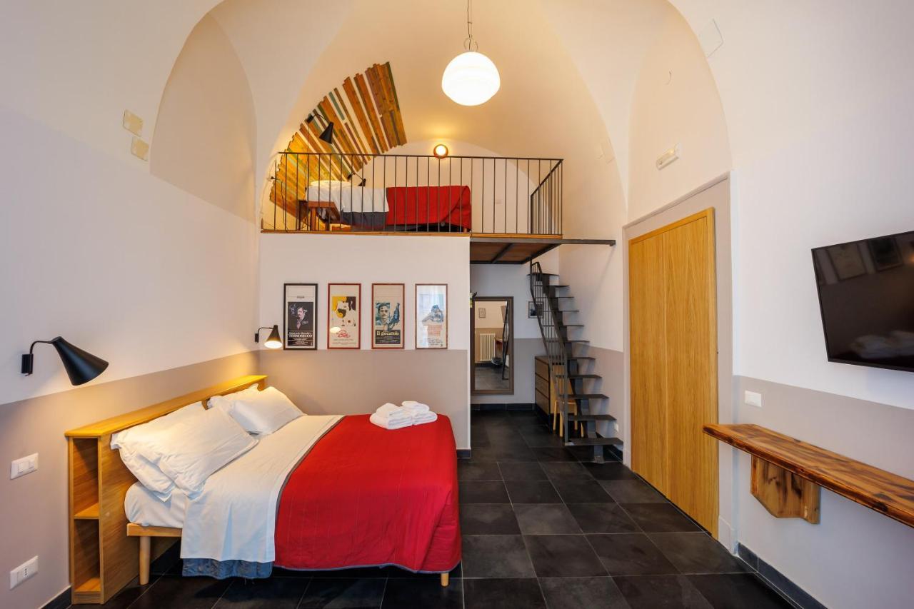 The Bellini House By House In Naples Bed and Breakfast Exteriör bild