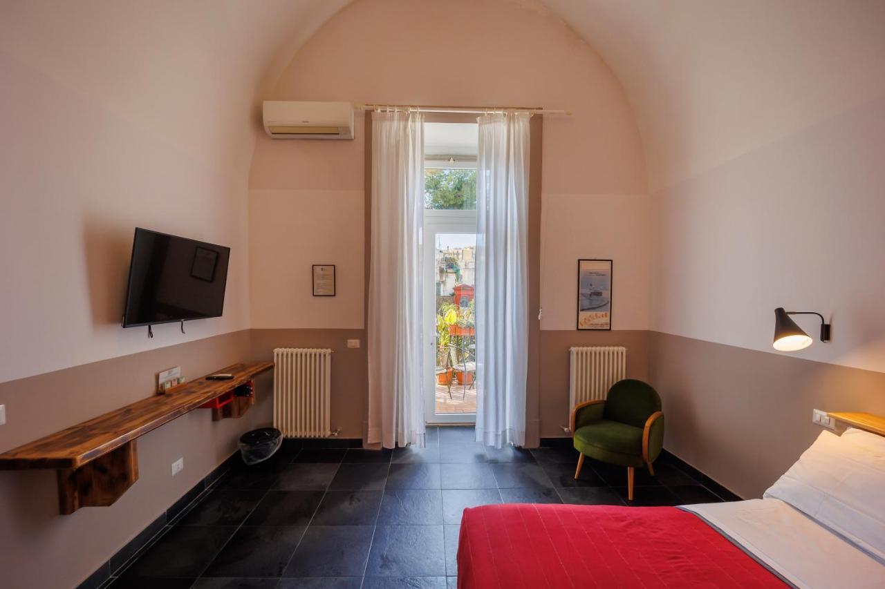 The Bellini House By House In Naples Bed and Breakfast Exteriör bild