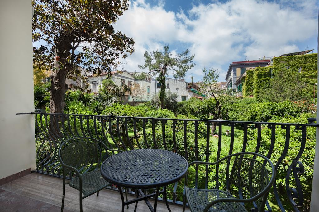 The Bellini House By House In Naples Bed and Breakfast Rum bild